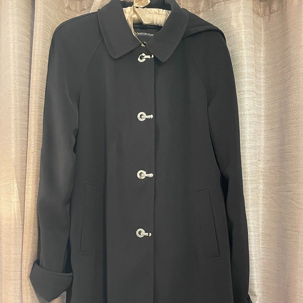 London Fog Black hooded Raincoat with rain gear hooks